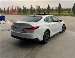 تۆیۆتا کامری